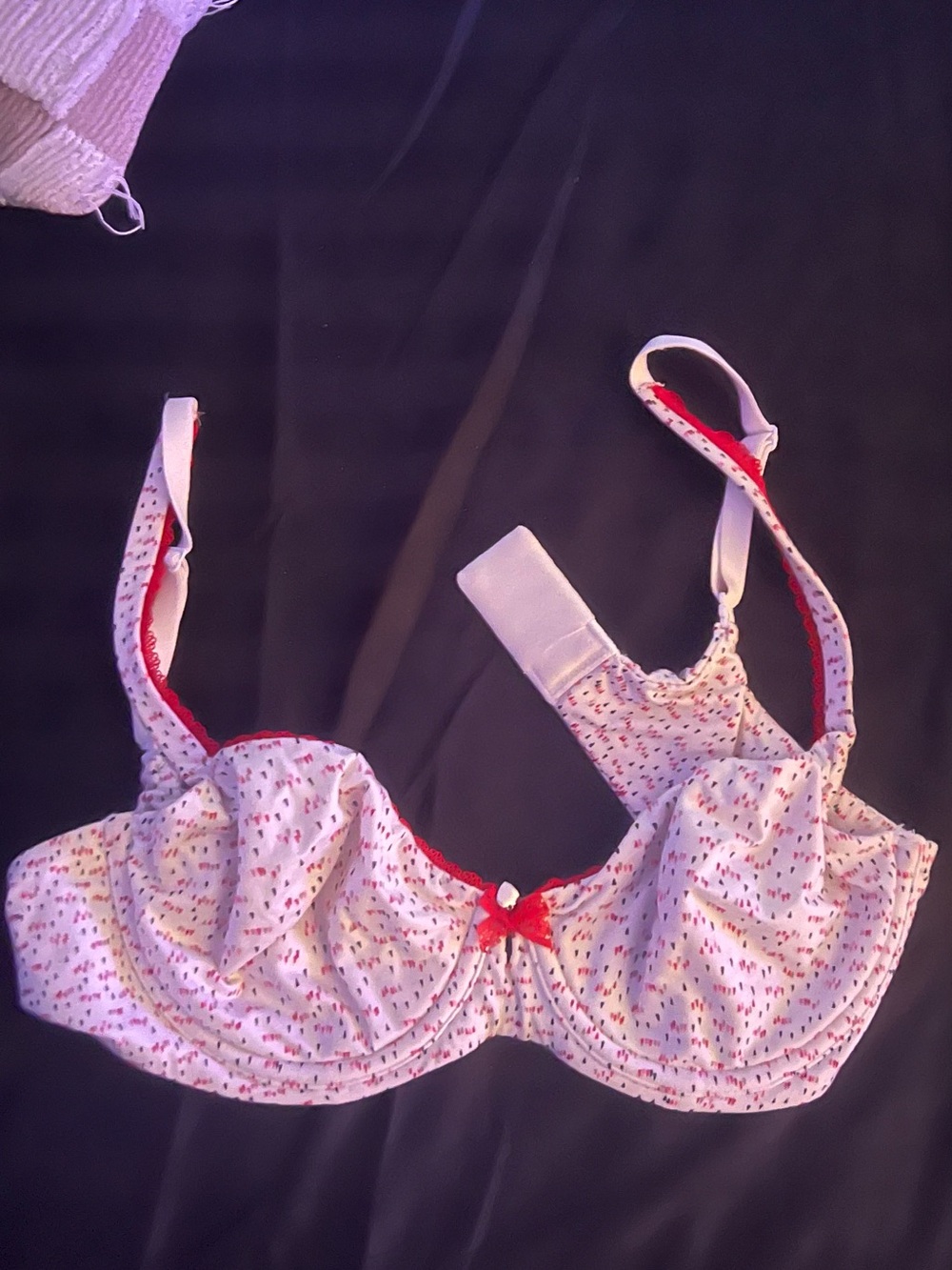 Victoria's Secret White Printed Underwire Bra with Red Accents